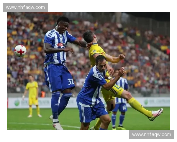 足球比赛中的激烈冲突与裁判判罚对比赛结果的深远影响分析